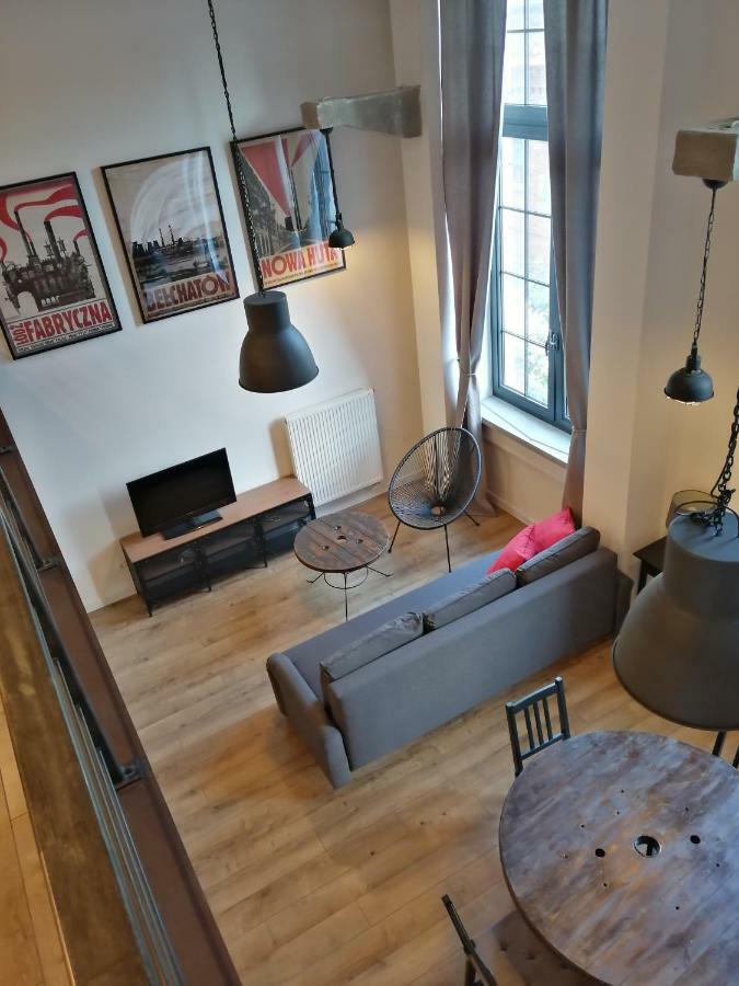 Redcity Loft Zyrardow Exterior foto